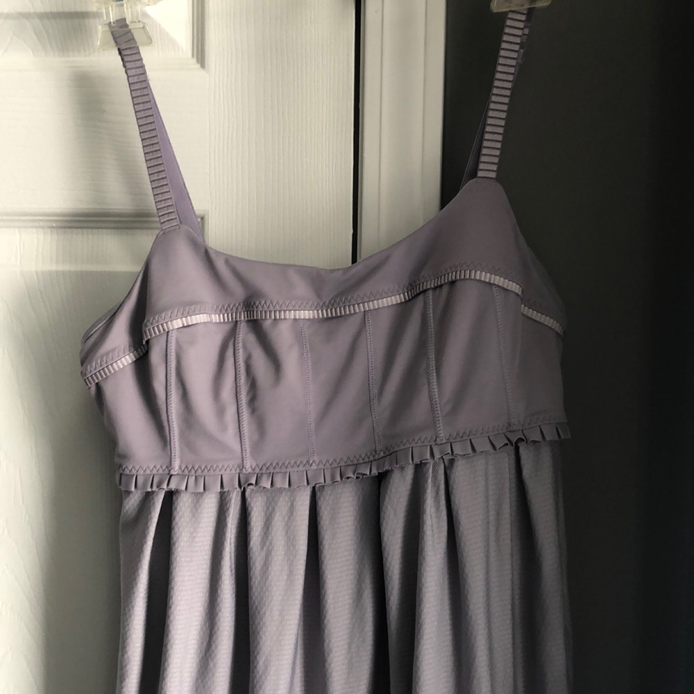 Lulu Lemon tank